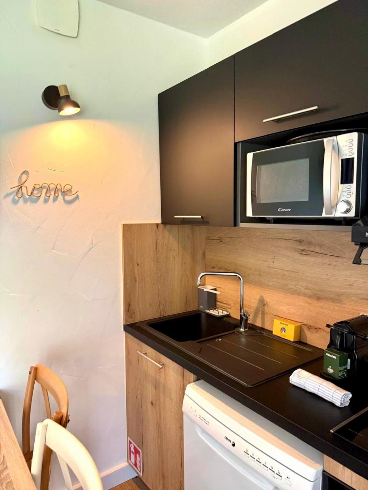 לצ'י Cala Rossa By Sarai, Apt T2 4 Personnes, Dans Residence Hoteliere Avec Piscine מראה חיצוני תמונה
