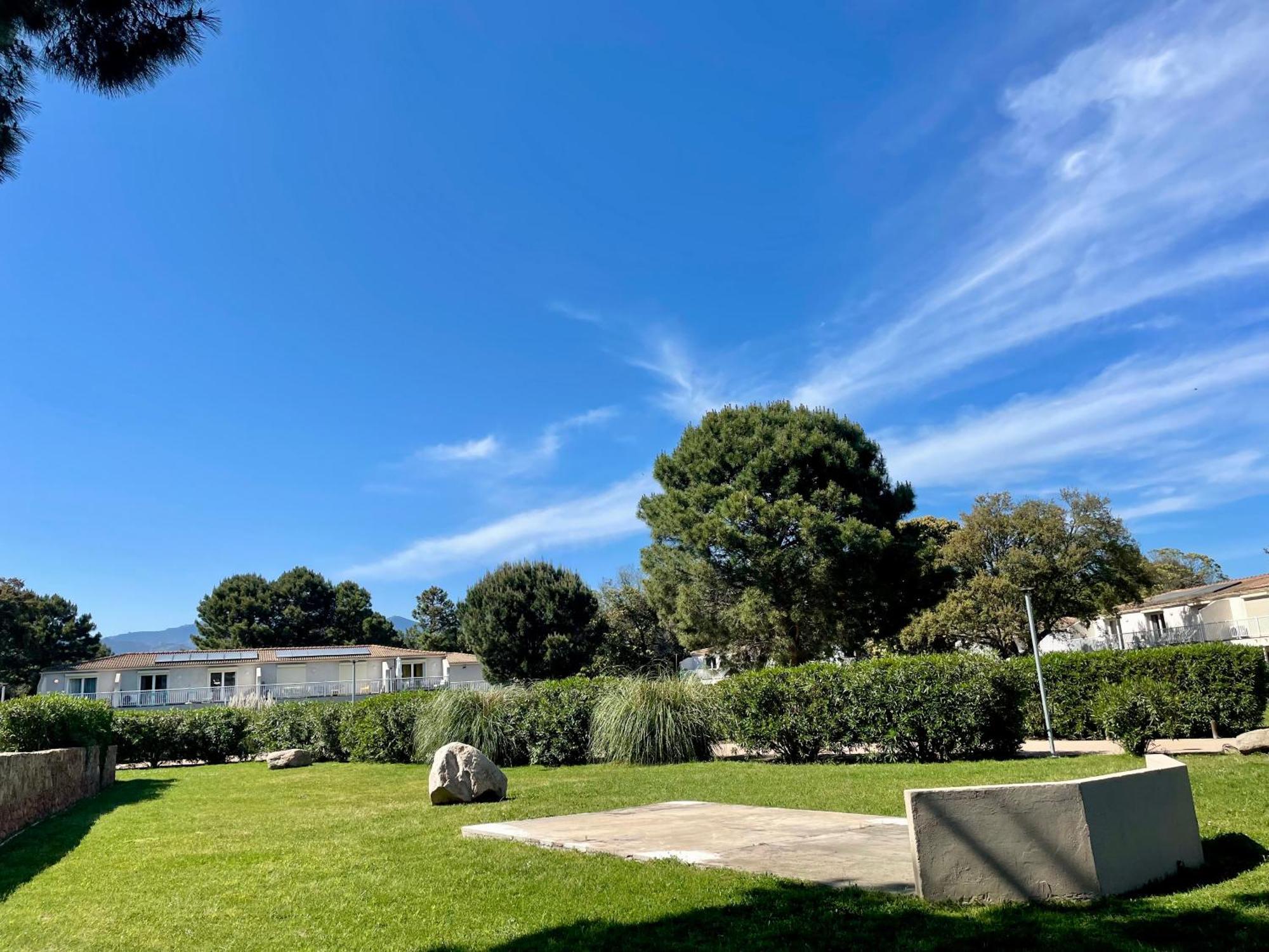 לצ'י Cala Rossa By Sarai, Apt T2 4 Personnes, Dans Residence Hoteliere Avec Piscine מראה חיצוני תמונה